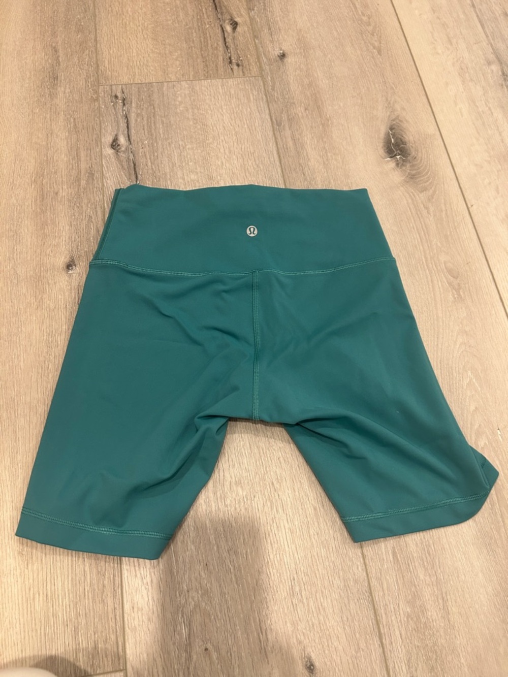 Teal Green Lululemon Align Biker Shorts size 8 - Picture 2 of 4